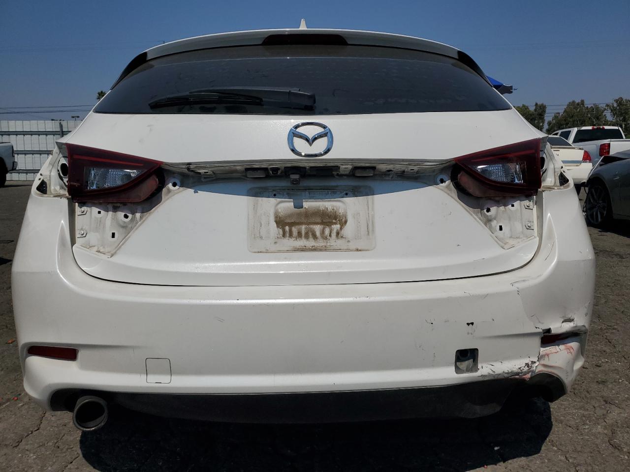 2018 Mazda 3 Touring VIN: 3MZBN1L37JM273731 Lot: 64814965
