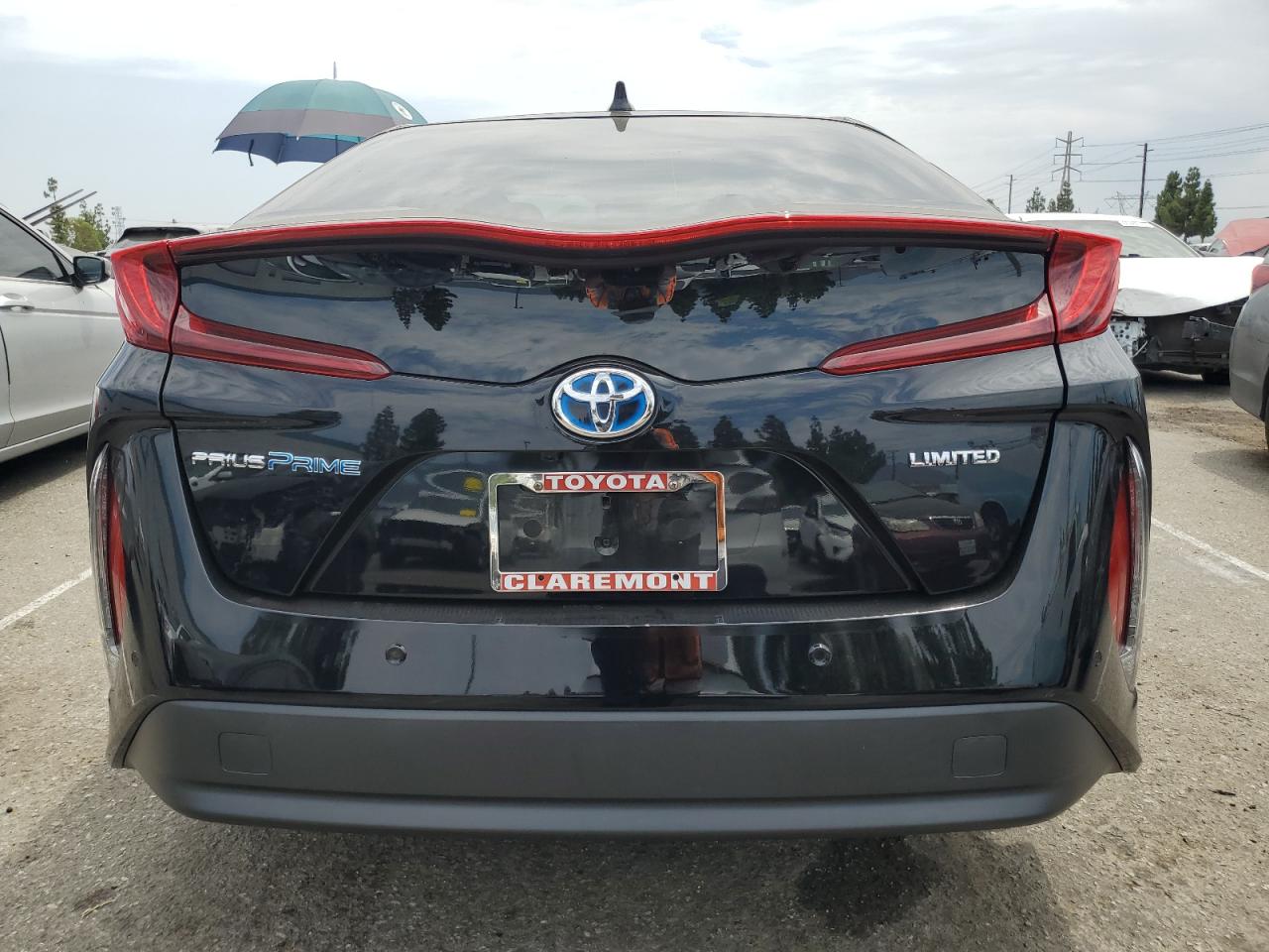 2022 Toyota Prius Prime Le VIN: JTDKAMFP6N3229080 Lot: 65473835
