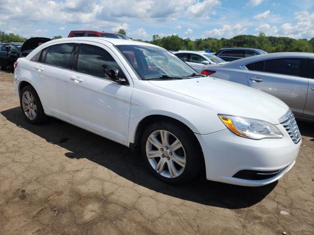 Sedans CHRYSLER 200 2013 White