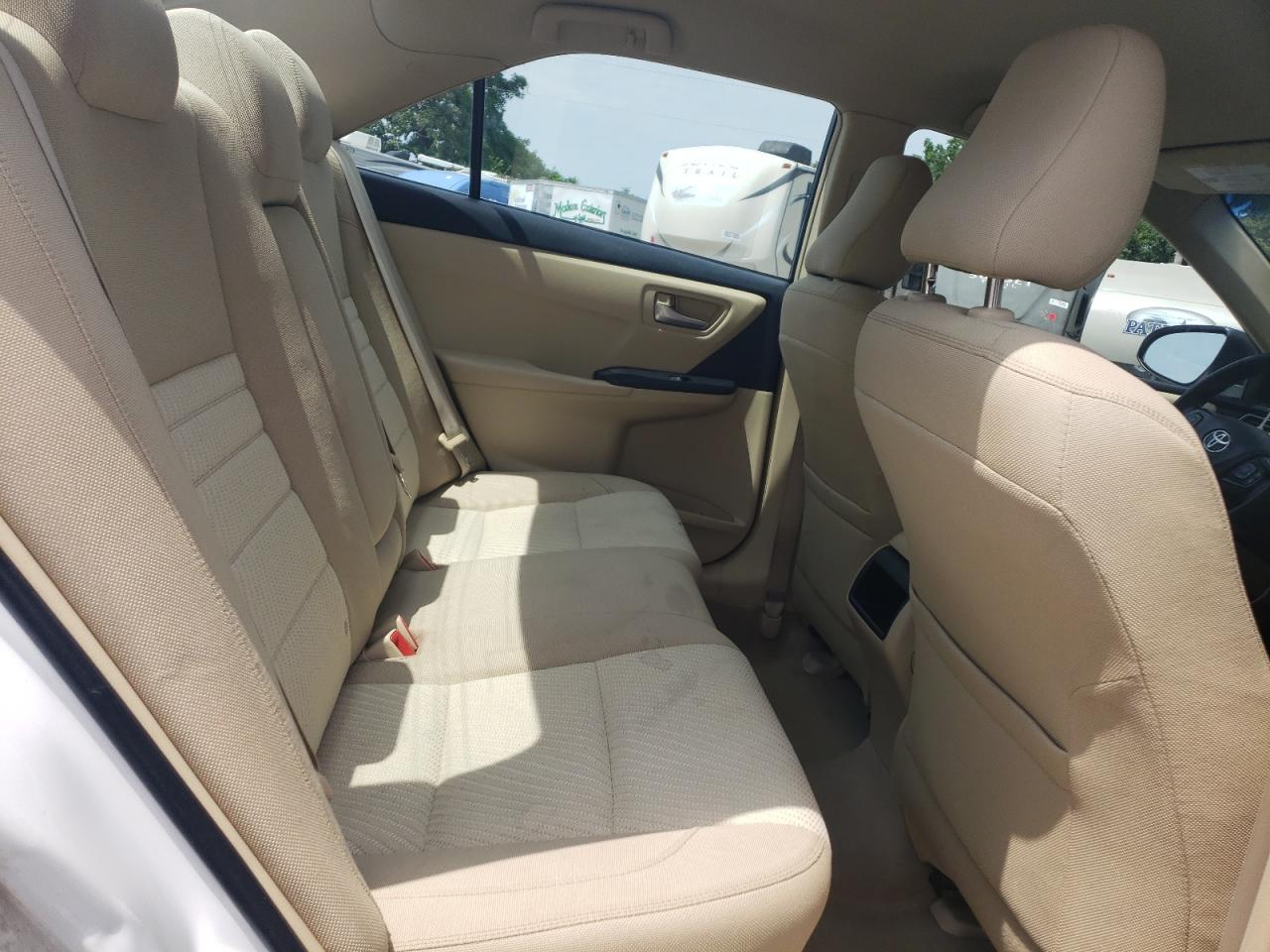 2015 Toyota Camry Le VIN: 4T4BF1FK3FR487445 Lot: 64848015