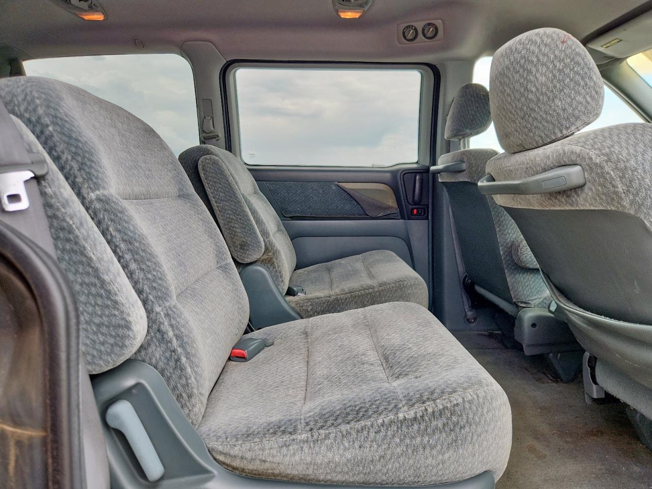 2001 Honda Odyssey Lx VIN: 2HKRL185X1H563131 Lot: 63166495