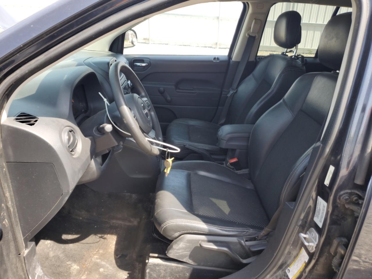 2015 Jeep Compass Sport VIN: 1C4NJDBB8FD340393 Lot: 64559425