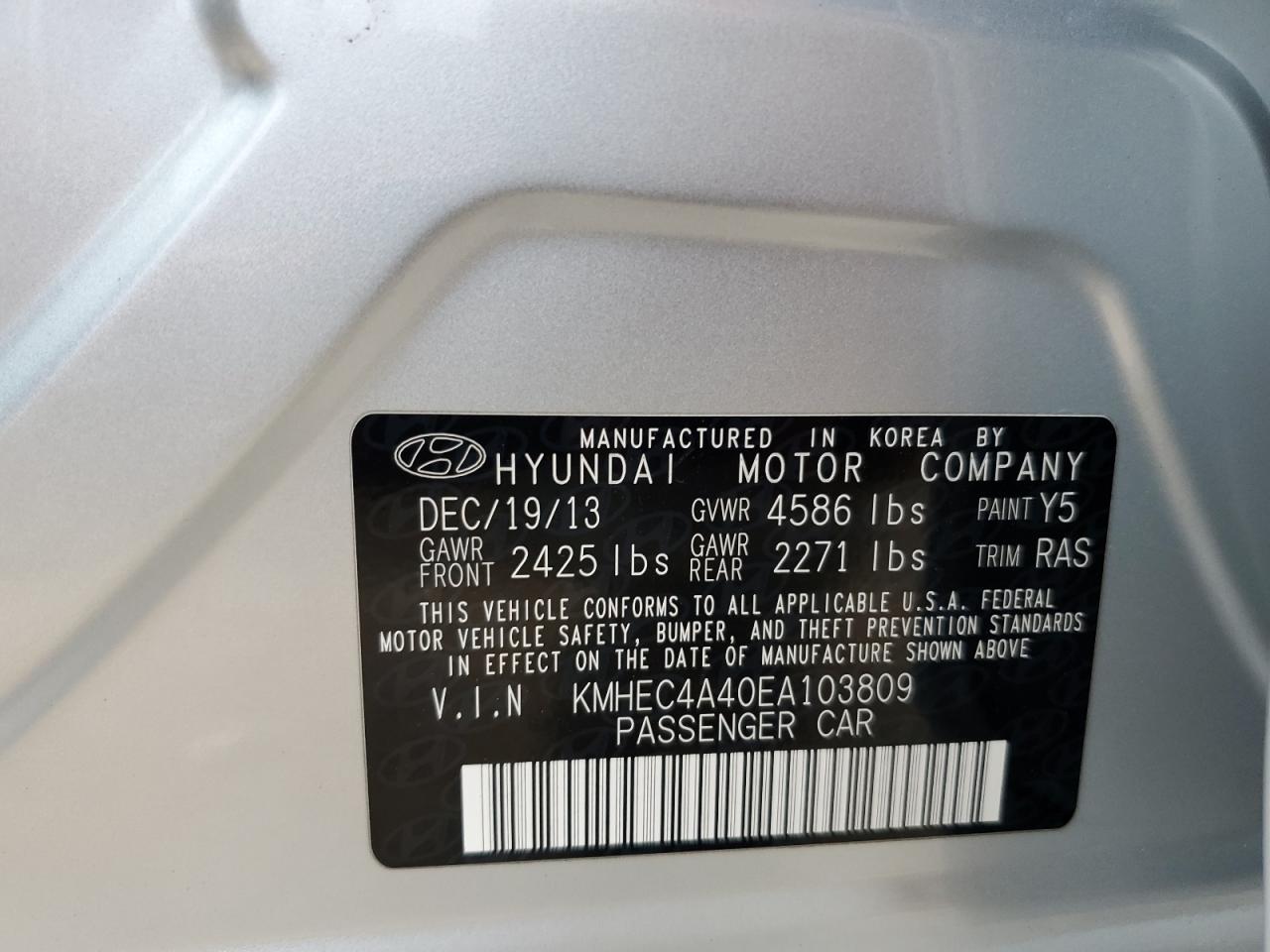 2014 Hyundai Sonata Hybrid VIN: KMHEC4A40EA103809 Lot: 65387195