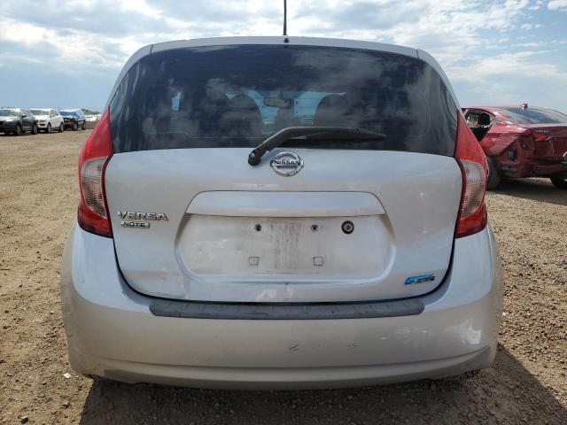  NISSAN VERSA 2014 Srebrny