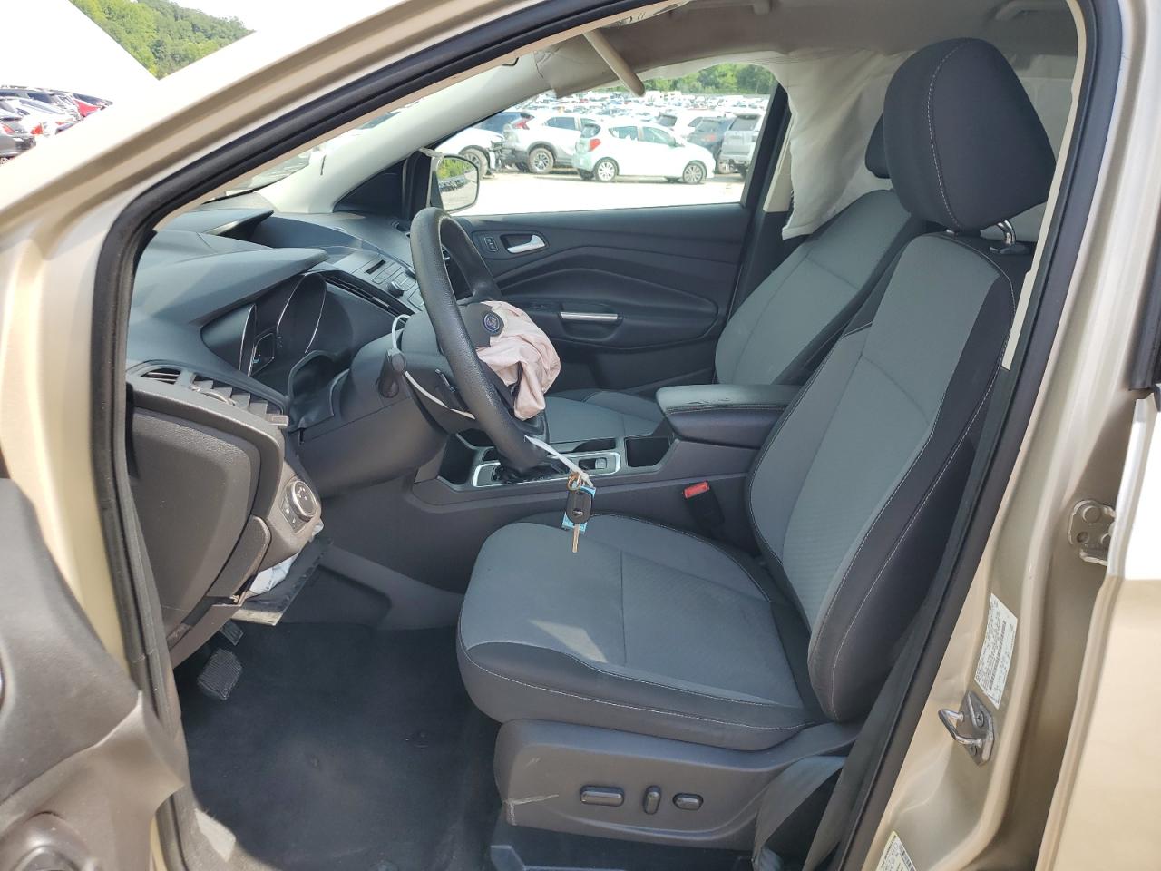 2017 Ford Escape Se VIN: 1FMCU9G9XHUA24106 Lot: 65440935