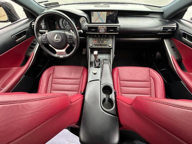 2019 LEXUS IS 300  