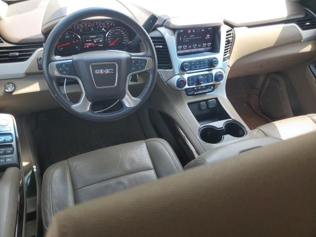 Parquets GMC YUKON 2016 Biały