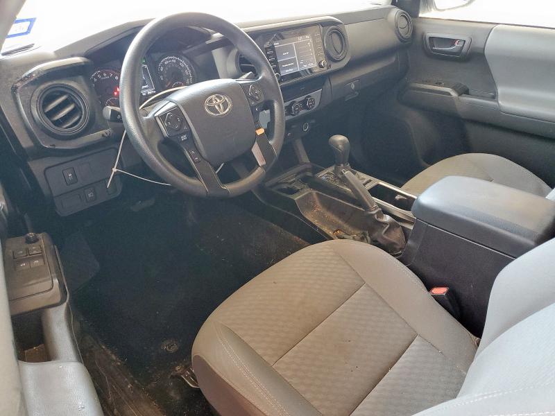  TOYOTA TACOMA 2022 Biały