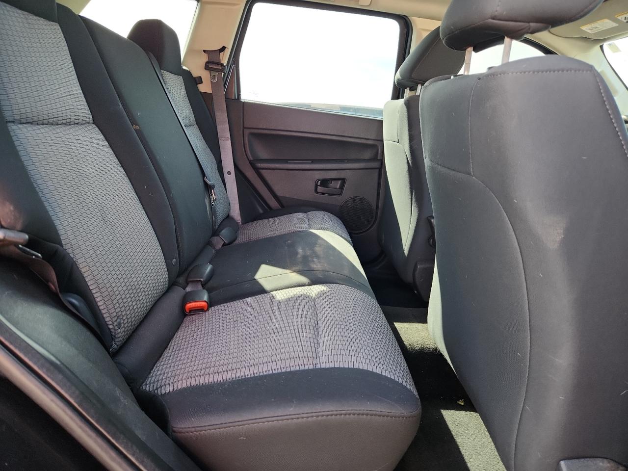 2008 Jeep Grand Cherokee Laredo VIN: 1J8GR48K28C170350 Lot: 64897635