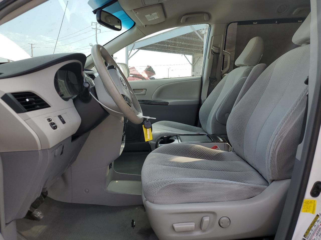 2012 Toyota Sienna Le VIN: 5TDKK3DC1CS224727 Lot: 65581685
