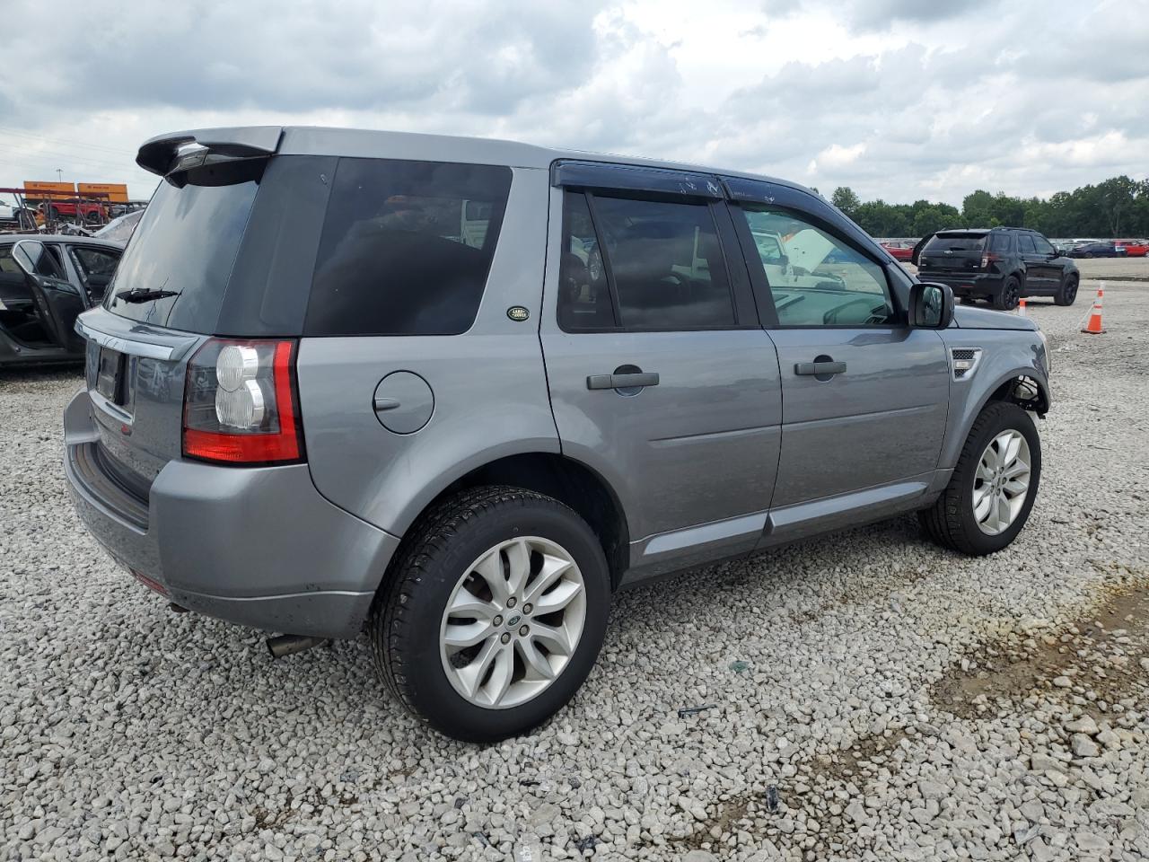 SALFR2BN8CH302817 2012 Land Rover Lr2 Hse