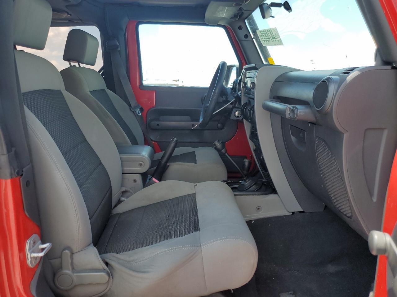 2010 Jeep Wrangler Sport VIN: 1J4AA2D10AL173463 Lot: 64474835
