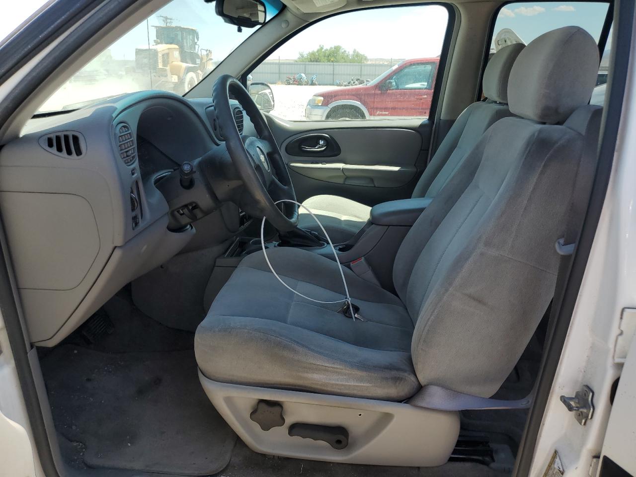 2005 Chevrolet Trailblazer Ls VIN: 1GNDT13S952230800 Lot: 64787565