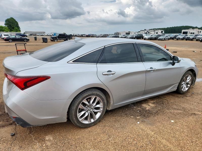  TOYOTA AVALON 2019 Silver