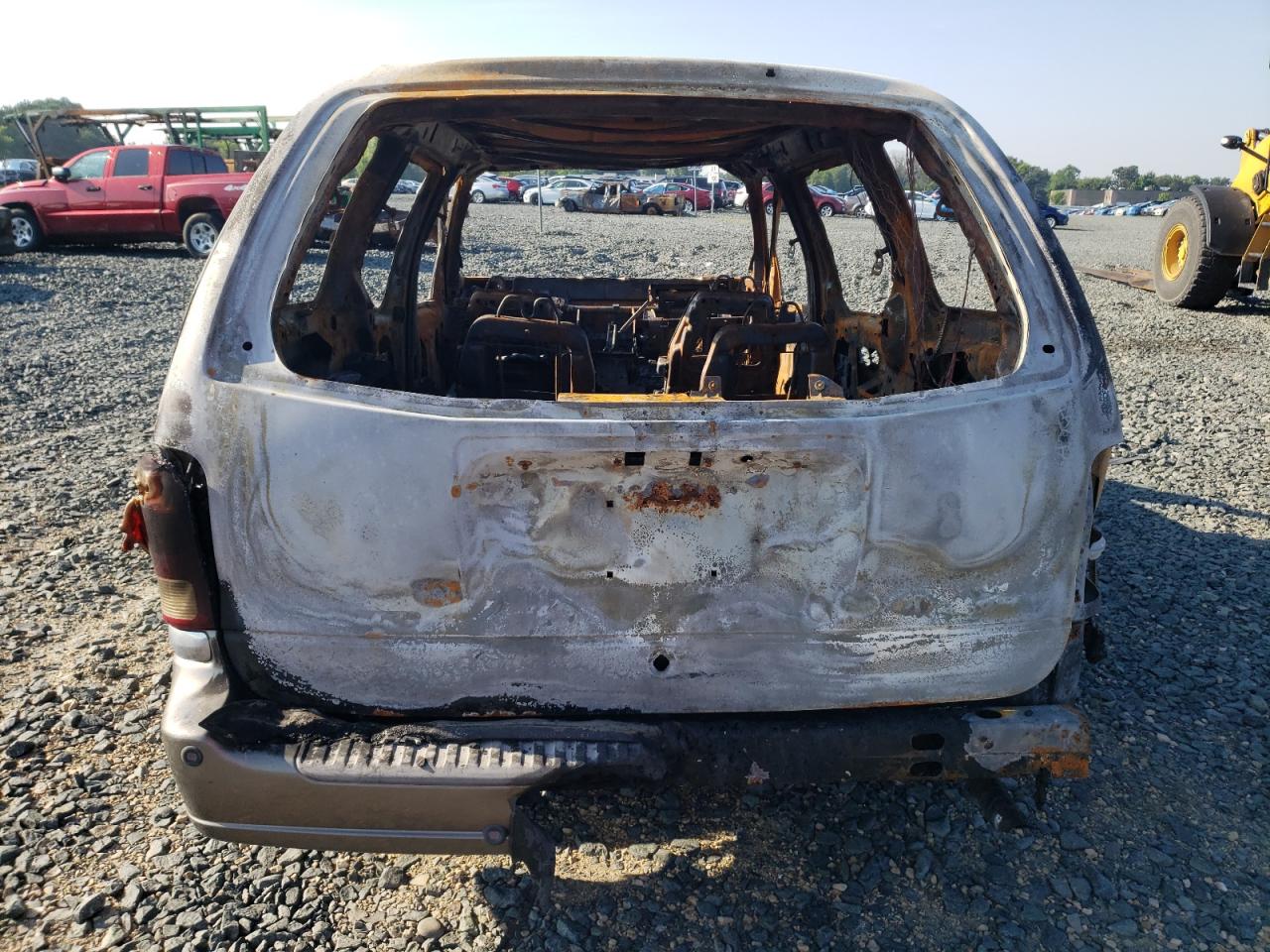 2001 Ford Windstar Limited VIN: 2FMDA584X1BB87830 Lot: 64589775