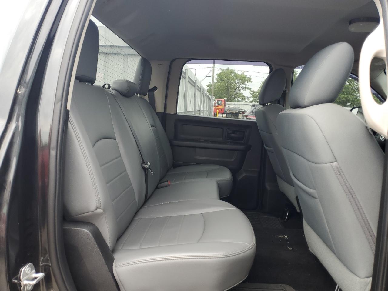 1c6rr7xt7gs343917 1C6RR7XT7GS343917 2016 Ram 1500 Ssv