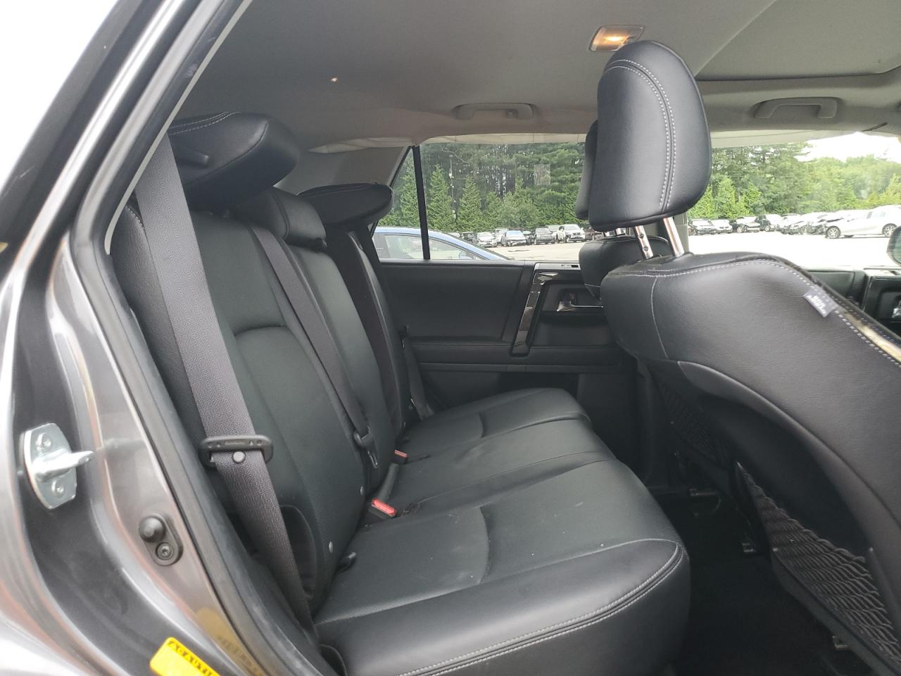 2020 Toyota 4Runner Sr5/Sr5 Premium VIN: JTEBU5JR2L5806562 Lot: 63934485