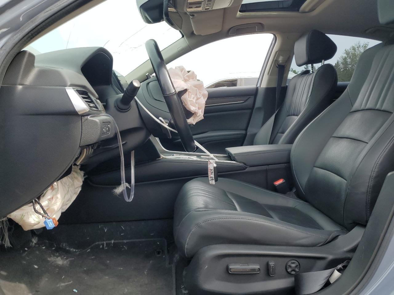2022 Honda Accord Touring VIN: 1HGCV2F9XNA800288 Lot: 61167855