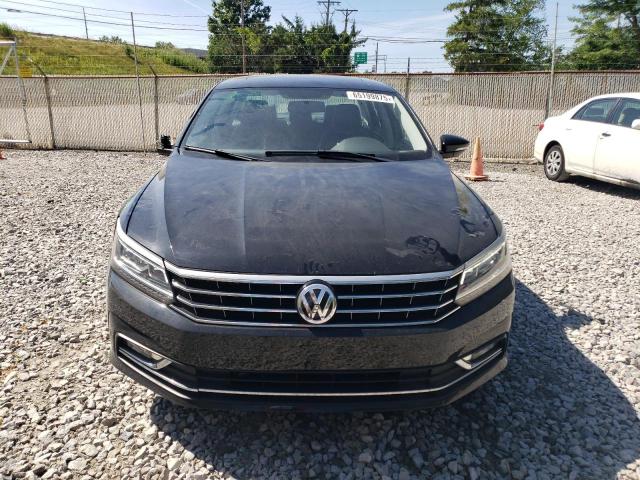  VOLKSWAGEN PASSAT 2016 Черный