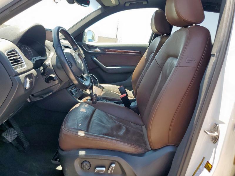  AUDI Q3 2016 White