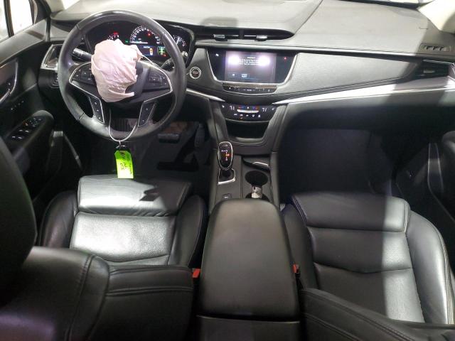  CADILLAC XT5 2017 Серебристый
