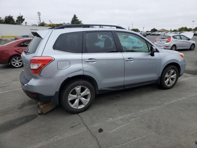  SUBARU FORESTER 2015 Silver