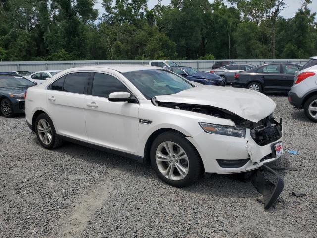  FORD TAURUS 2018 Biały