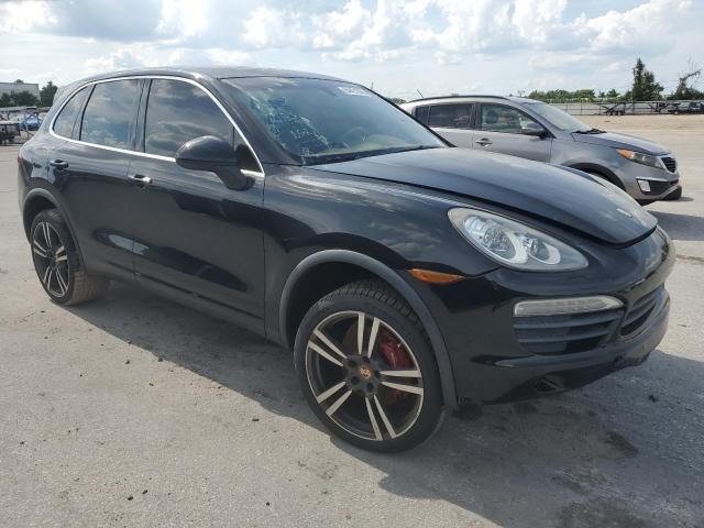 Parquets PORSCHE CAYENNE 2013 Czarny