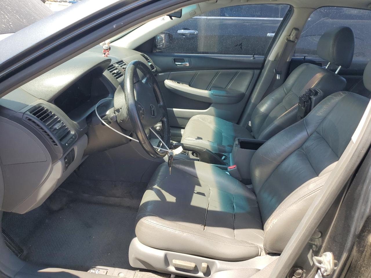 2004 Honda Accord Ex VIN: 1HGCM568X4A038915 Lot: 64140625