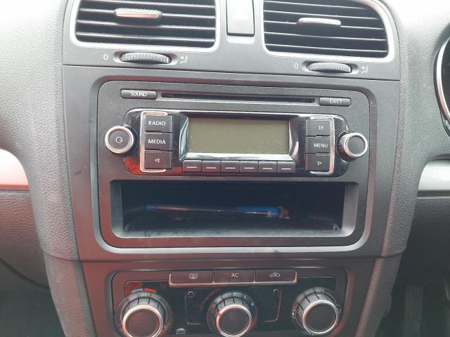 2009 VOLKSWAGEN GOLF S TSI