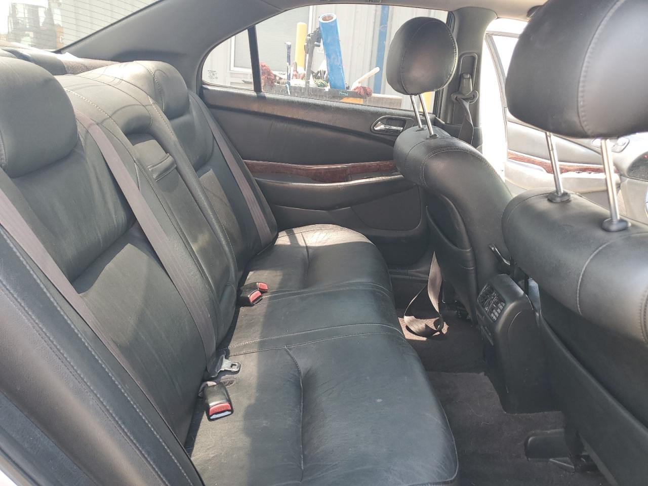 2001 Acura 3.2Tl VIN: 19UUA567X1A025680 Lot: 64696095