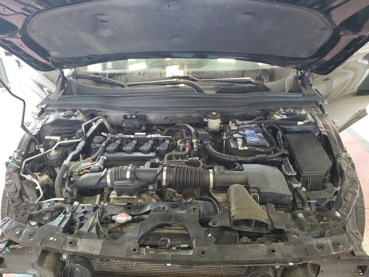 2022 Honda Accord Sport VIN: 1HGCV1F39NA010910 Lot: 64180095