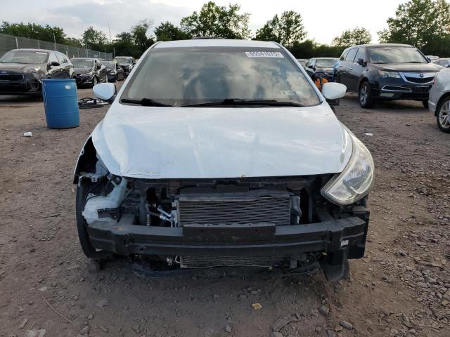  HYUNDAI ACCENT 2015 Biały