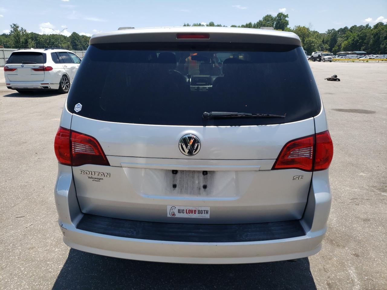 2011 Volkswagen Routan Se VIN: 2V4RW3DG2BR766535 Lot: 62953345
