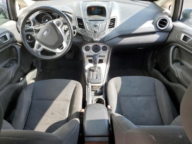 Sedans FORD FIESTA 2014 Szary
