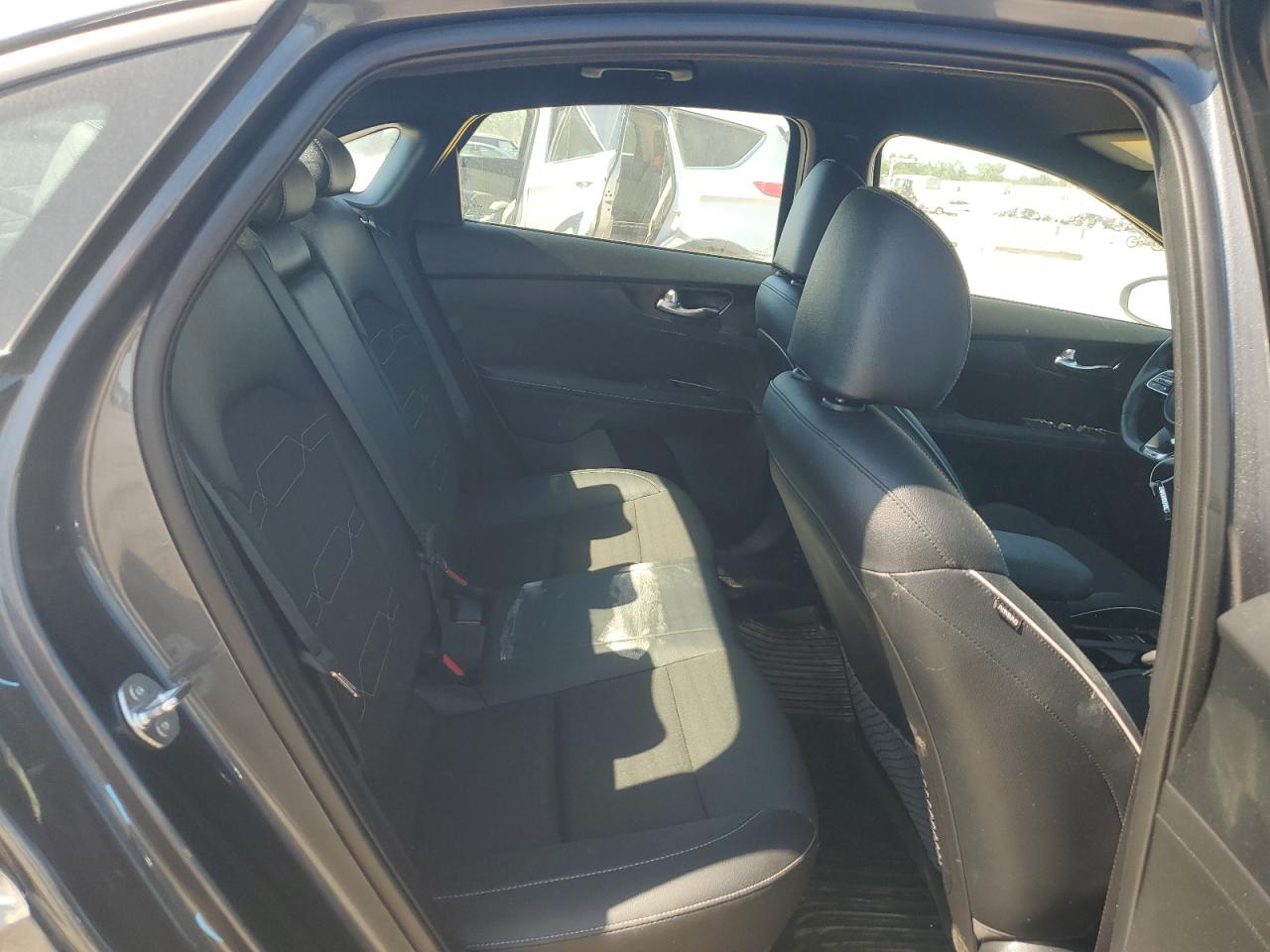 2024 Kia Forte Gt Line VIN: 3KPF54AD2RE765042 Lot: 63021745