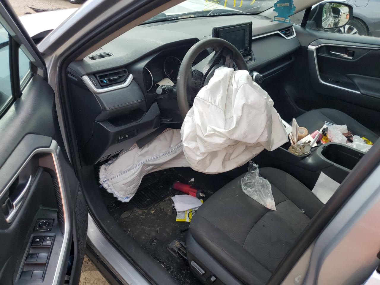 2021 Toyota Rav4 Xle VIN: 2T3W1RFV8MC102812 Lot: 65963135