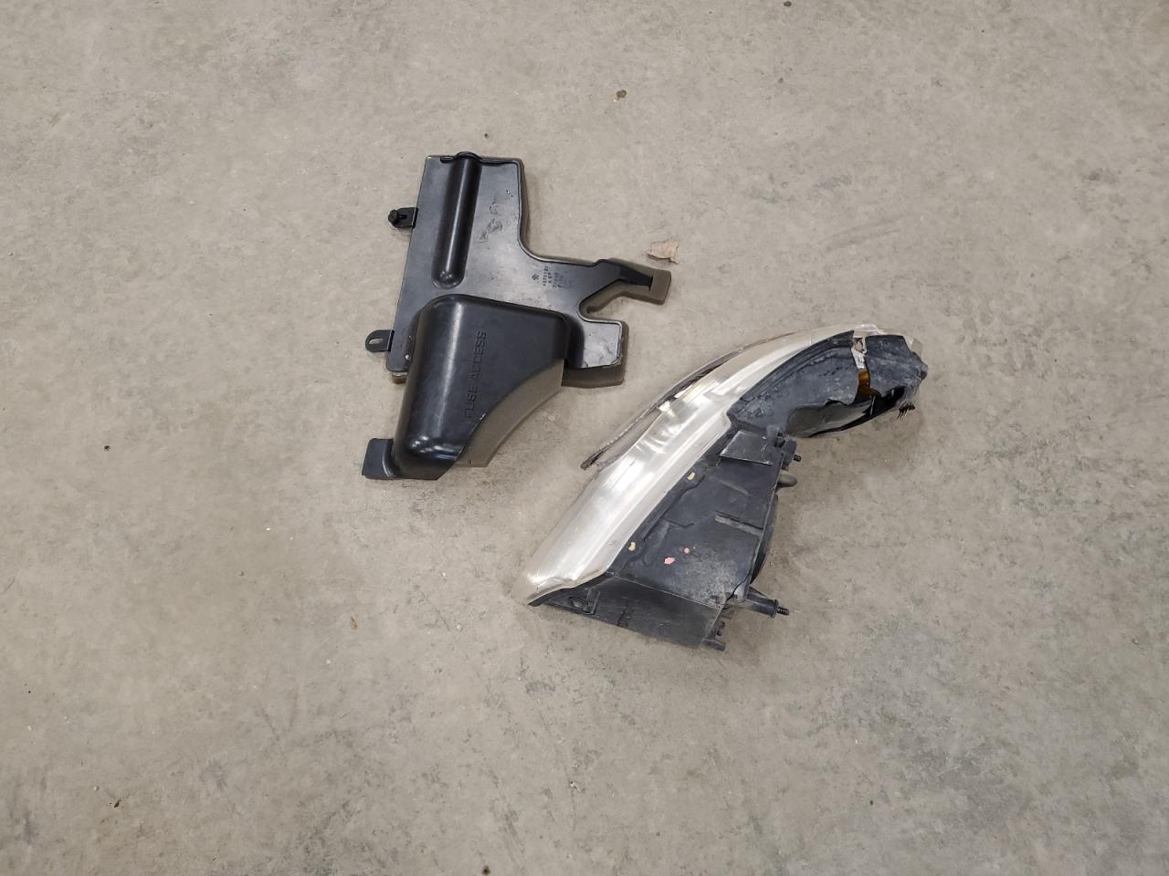 1999 Dodge Grand Caravan Se VIN: 1B4GT44L4XB913292 Lot: 63410075