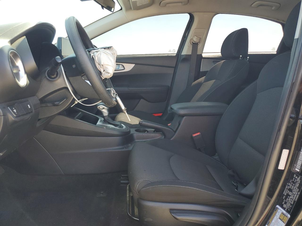 3KPF24AD6NE487765 2022 Kia Forte Fe