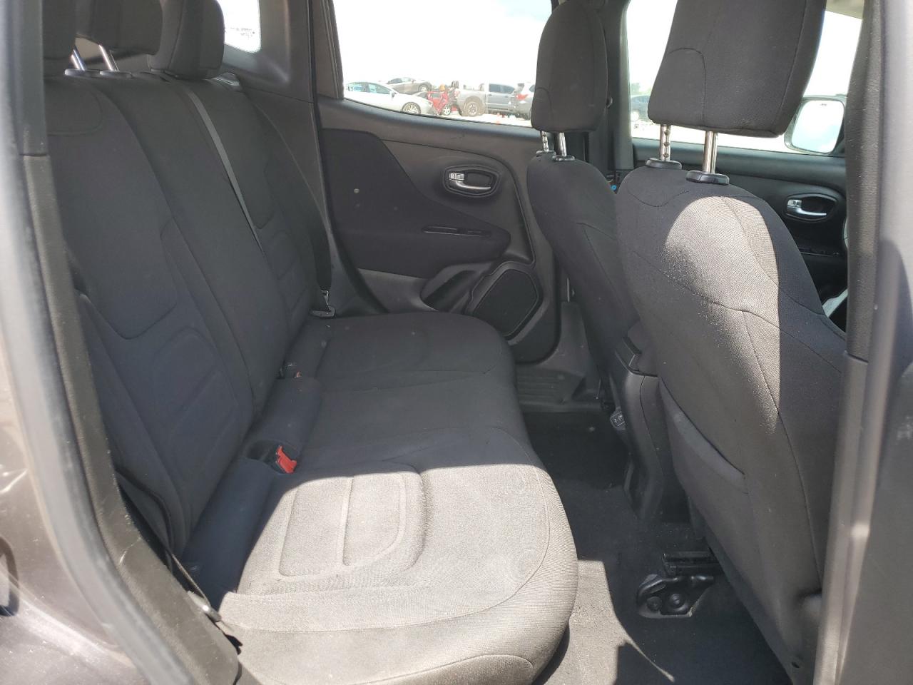 2019 Jeep Renegade Latitude VIN: ZACNJABB4KPK41206 Lot: 63792995