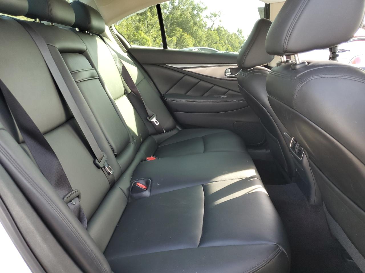 2014 Infiniti Q50 Base VIN: JN1BV7AP7EM689262 Lot: 64184705