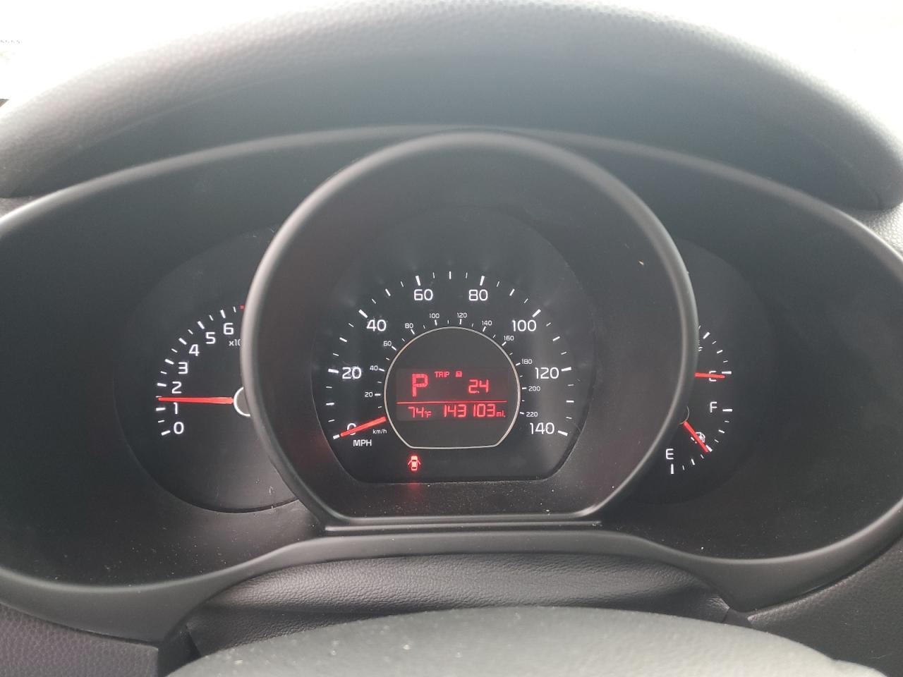 2014 Kia Soul + VIN: KNDJP3A54E7073883 Lot: 65138875