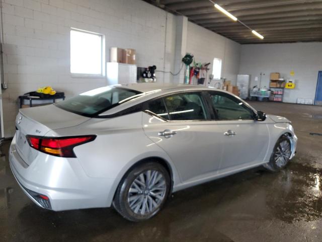  NISSAN ALTIMA 2024 Srebrny