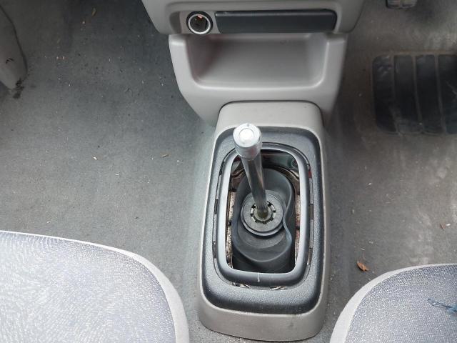 2002 NISSAN MICRA S
