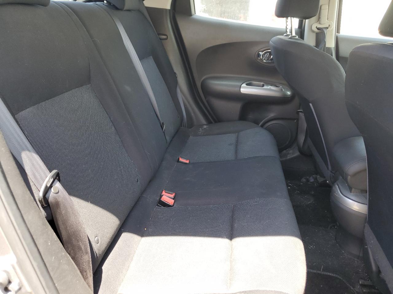 2014 Nissan Juke S VIN: JN8AF5MV1ET481733 Lot: 66101935