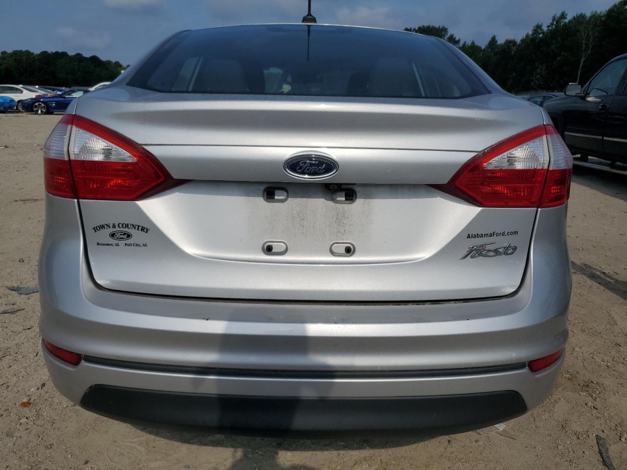 2018 Ford Fiesta S VIN: 3FADP4AJ2JM116462 Lot: 64127945