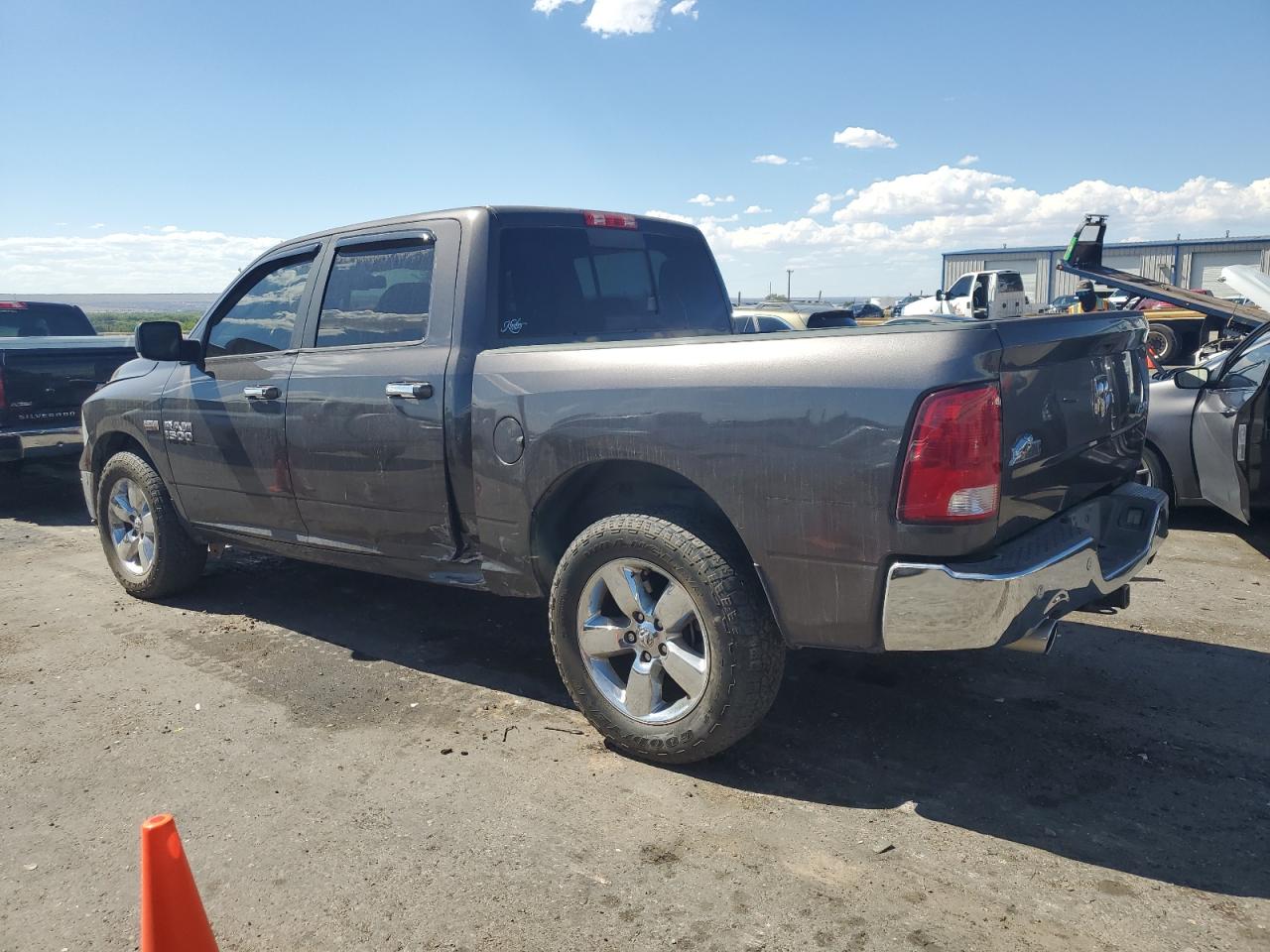 3c6rr7lt8jg195779 3C6RR7LT8JG195779 2018 Ram 1500 Slt