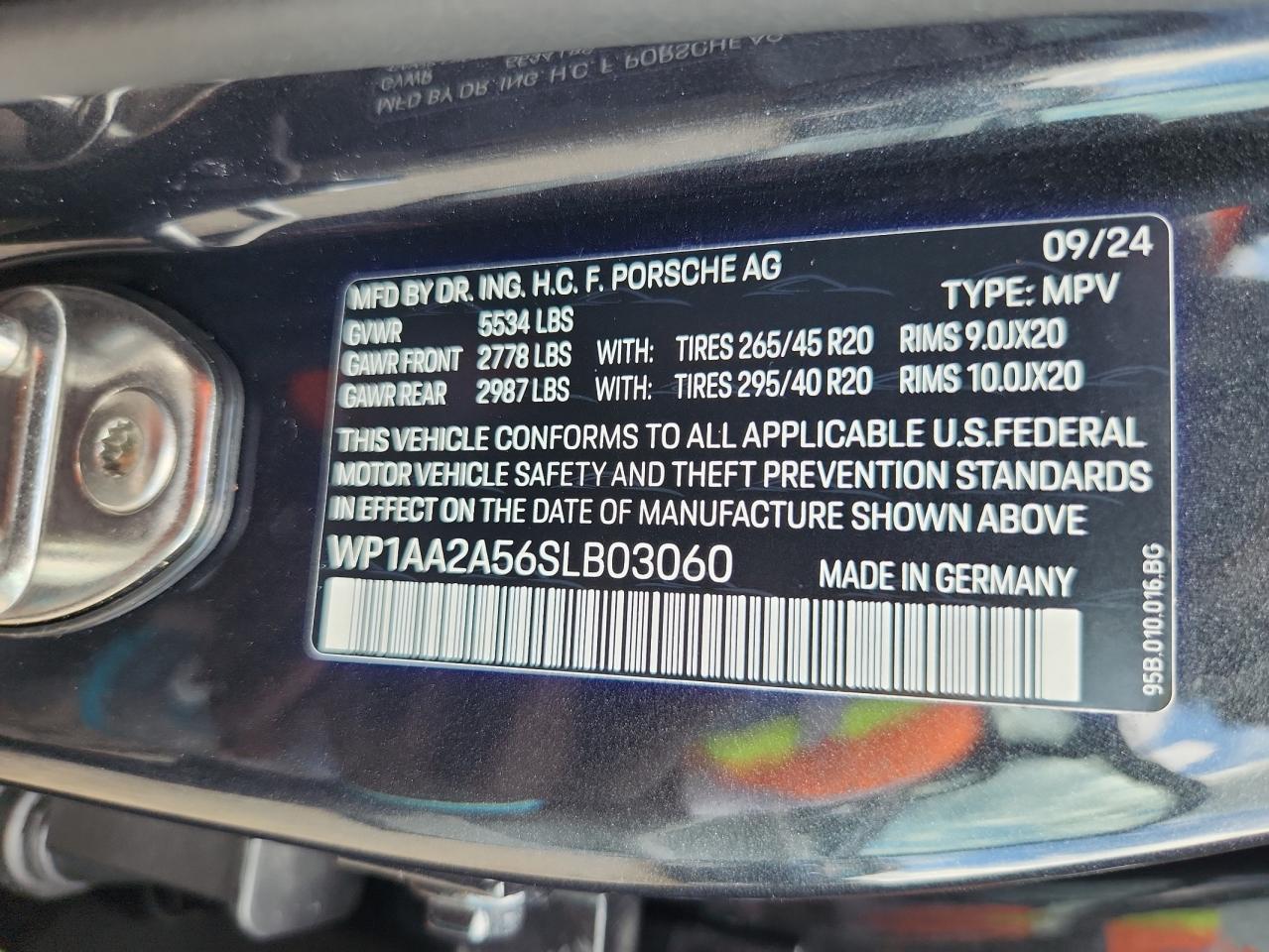 2025 Porsche Macan Base VIN: WP1AA2A56SLB03060 Lot: 64732225