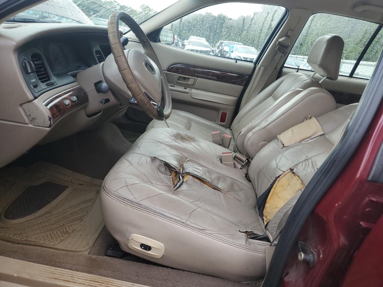 2004 Mercury Grand Marquis Gs VIN: 2MEFM74W84X688213 Lot: 63094775
