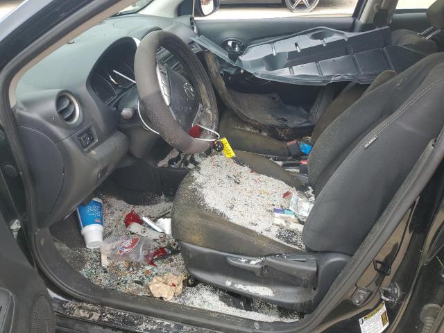  NISSAN VERSA 2018 Czarny